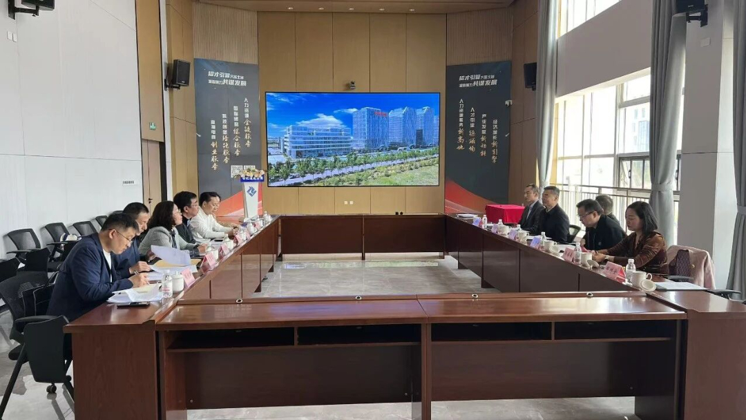 城阳区人力资源和社会保障局代表委员面复会在园区顺利召开